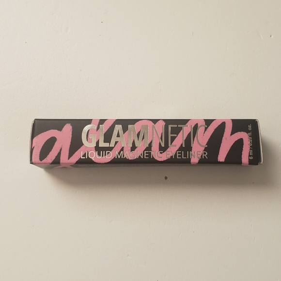 Glamnetic Magnetic Lashes Babygirl with Magnetic Liner - Picture 8 of 11